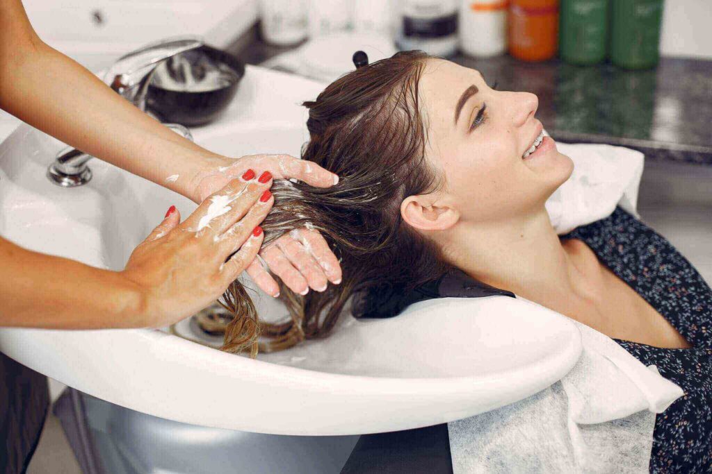 Affordable Home Beauty Ladies Salon in Dubai